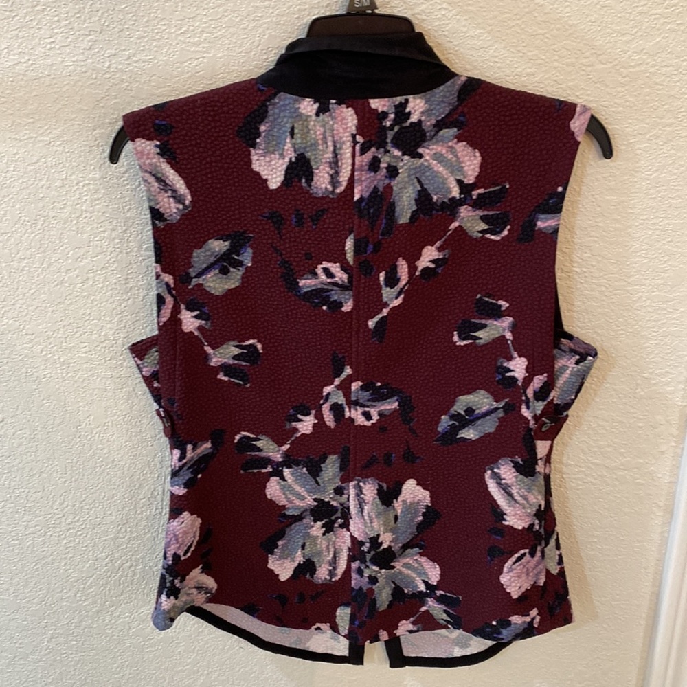 Cosette Collared Top - Picture 6 of 11